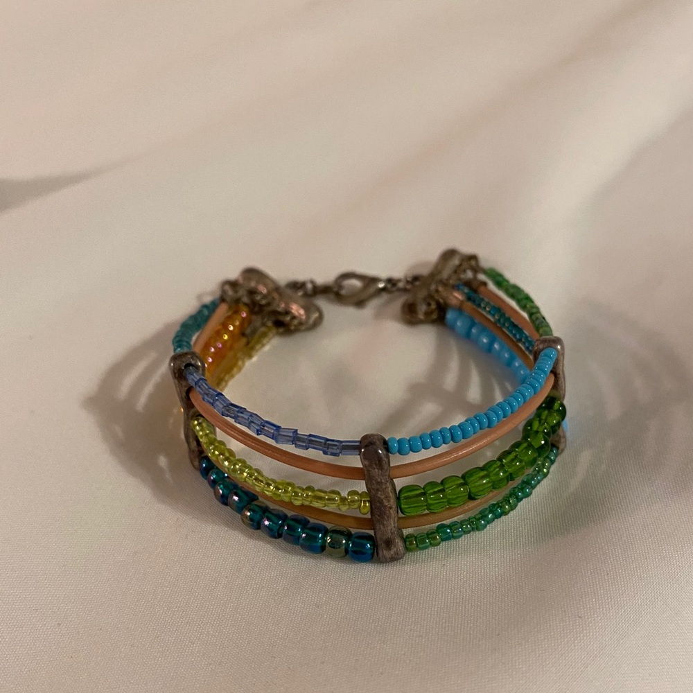 Beaded bracelet